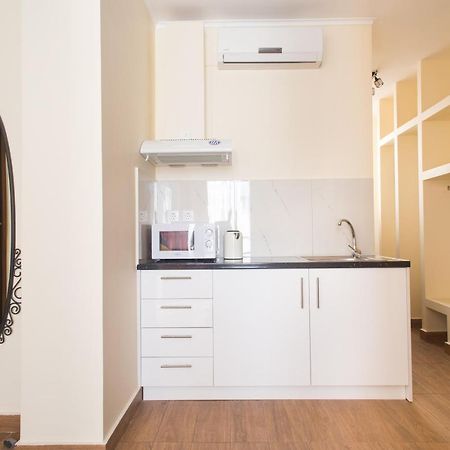 Syntegma Studio Next To Ermou Street Atenas Exterior foto